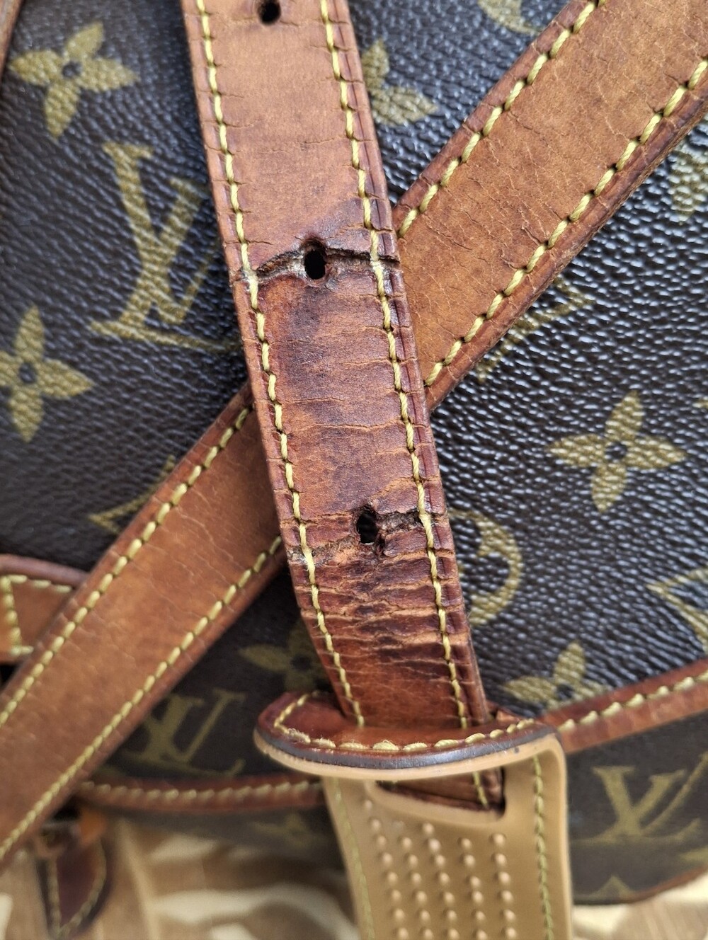 Vintage Louis Vuitton Saumur 30 Monogram Coated Canvas Messenger Saddle Bag - Picture 10 of 16